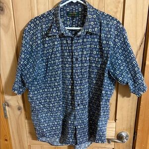 Croft & Barrow Men's Blue Geometric Casual Shirt